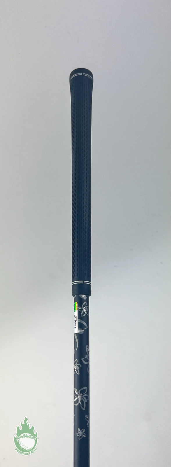 Used RH Titleist Golf 913H Hybrid 19* Diamana Stiff Graphite Golf Club W/ HC - Image 4