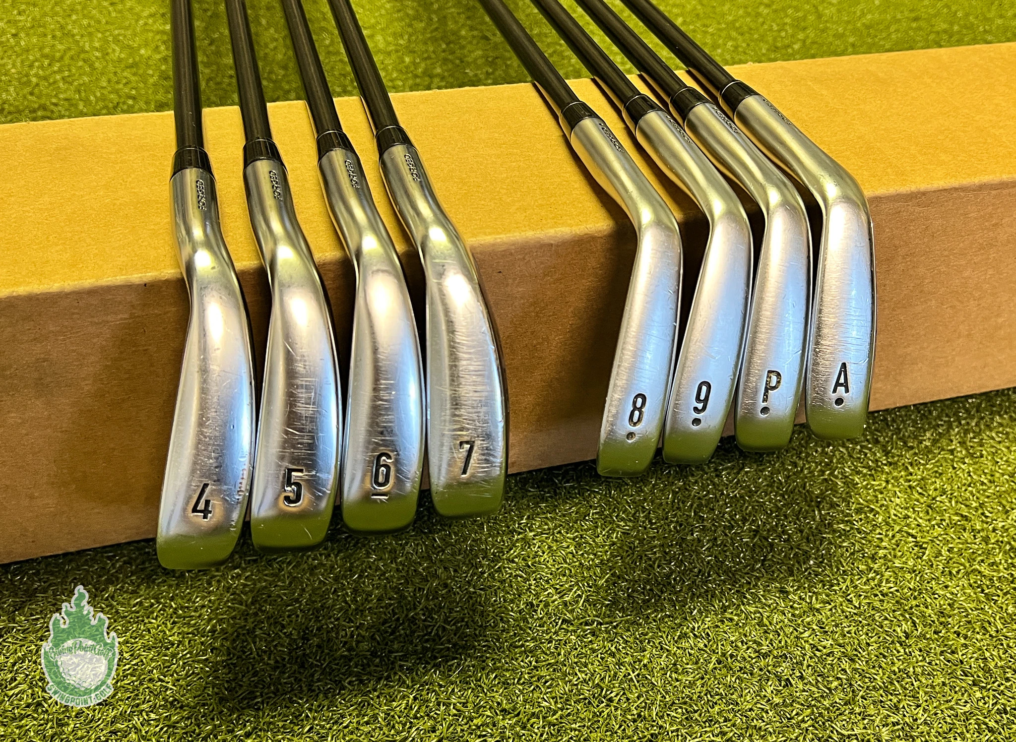 Used Callaway APEX/ APEX Pro Forged ’21 Irons 4-PW/AW 95g Stiff Steel Golf Set - Image 2