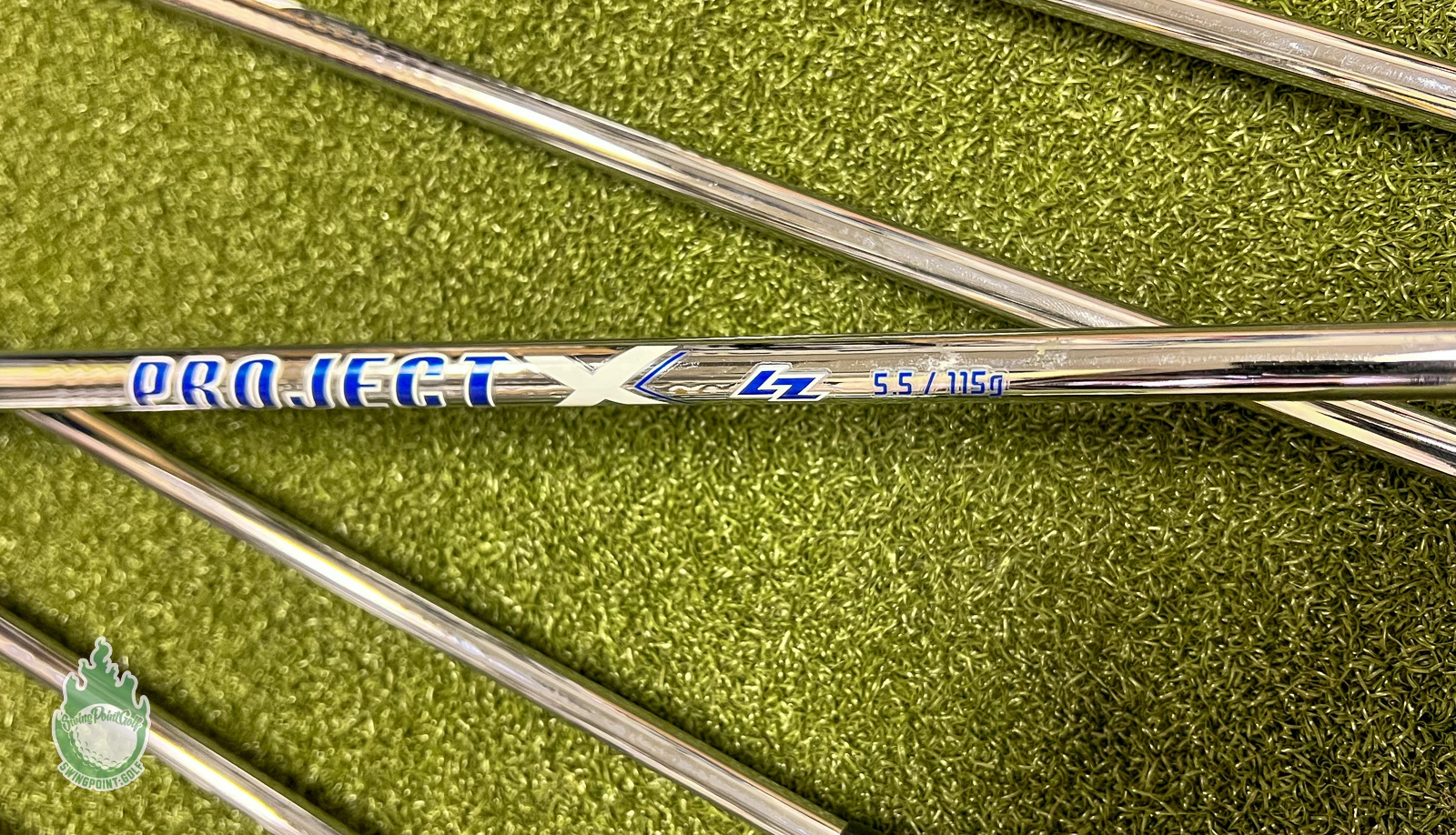 Used Titleist T300 Irons 4-PW/48* Project X LZ 5.5 115g Regular Steel Golf Set - Image 3