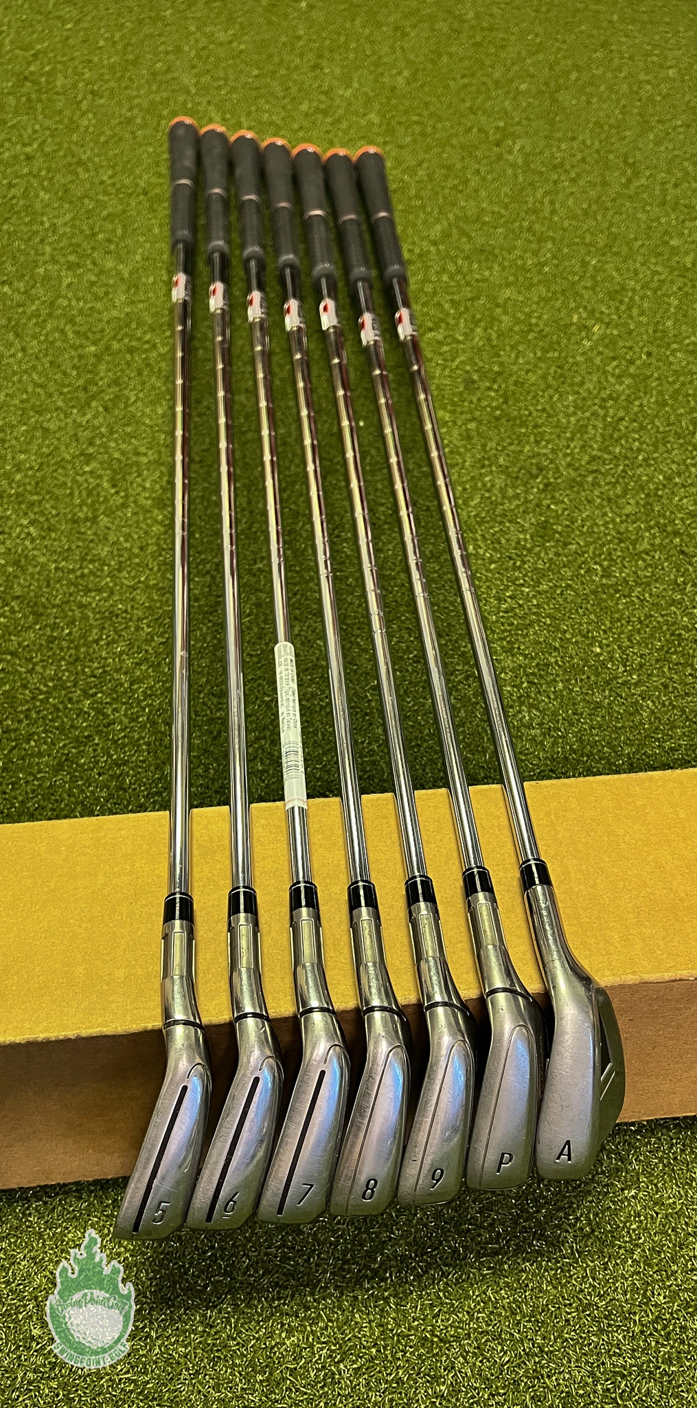 Used RH TaylorMade M6 Irons 5-PW/AW KBS MAX 85g Regular Flex Steel Golf Set - Image 11