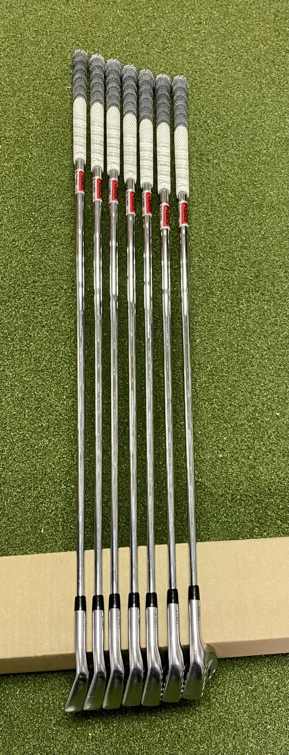 PXG 0311T Gen 3 Forged Irons 4-PW KBS $-Taper 130g X-Stiff Flex Steel Golf Set - Image 4