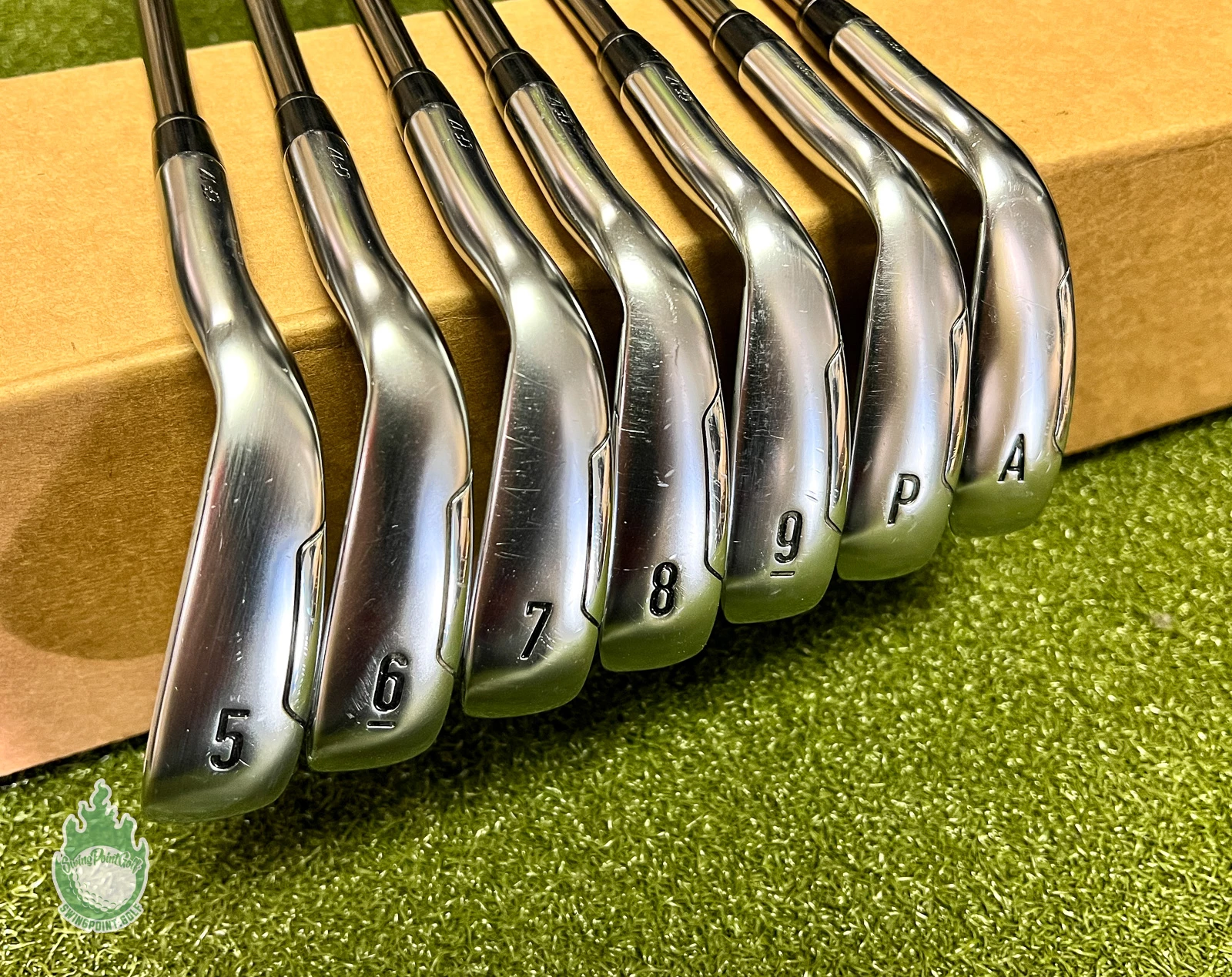 Used Callaway EPIC CF17 Irons 5-PW/AW Recoil ES 780 F4 Stiff Graphite Golf Set - Image 2