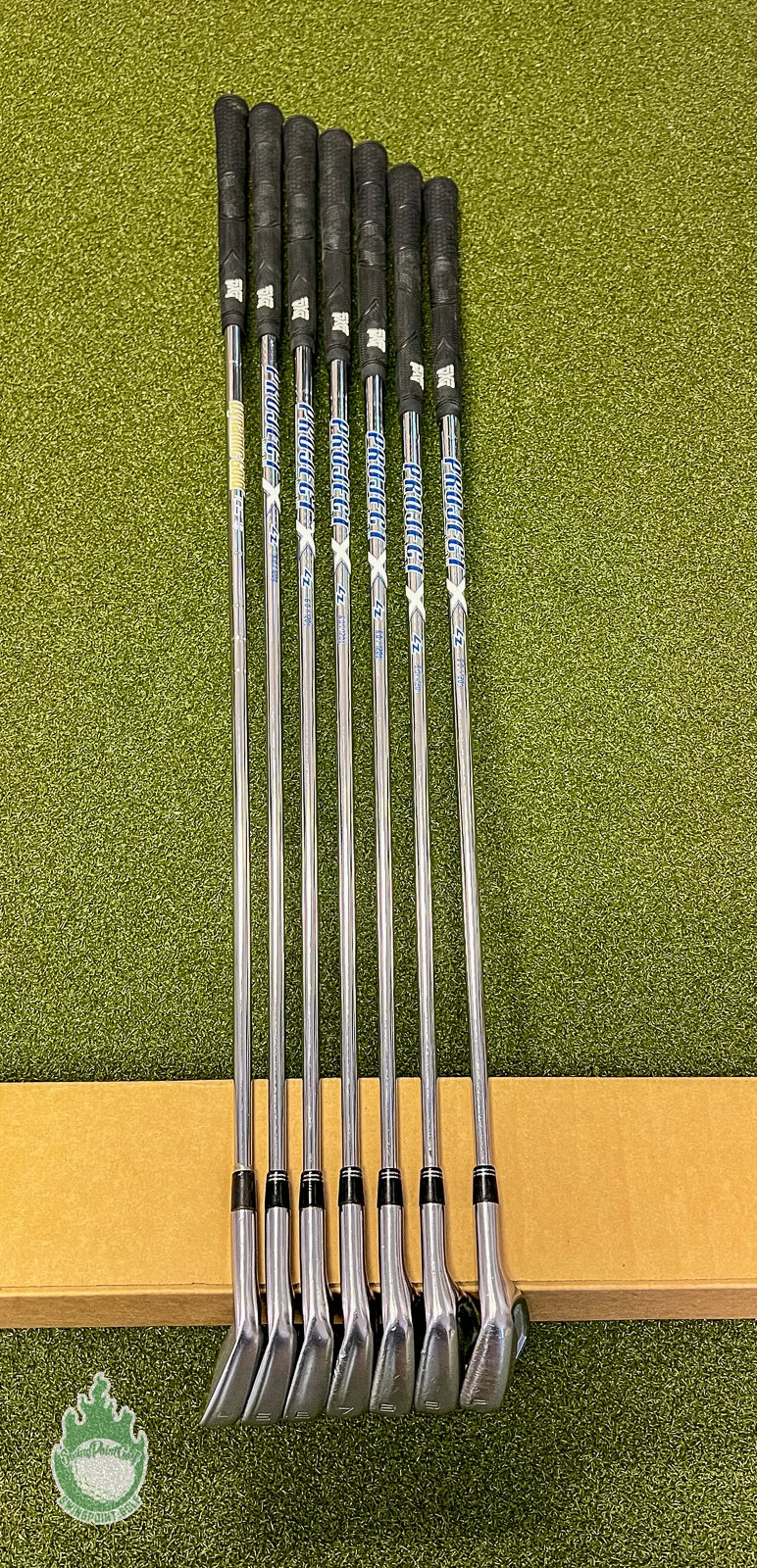 Used TaylorMade P-770 Forged Irons 4-PW Project X LZ 6.0 Stiff Steel Golf Club - Image 10