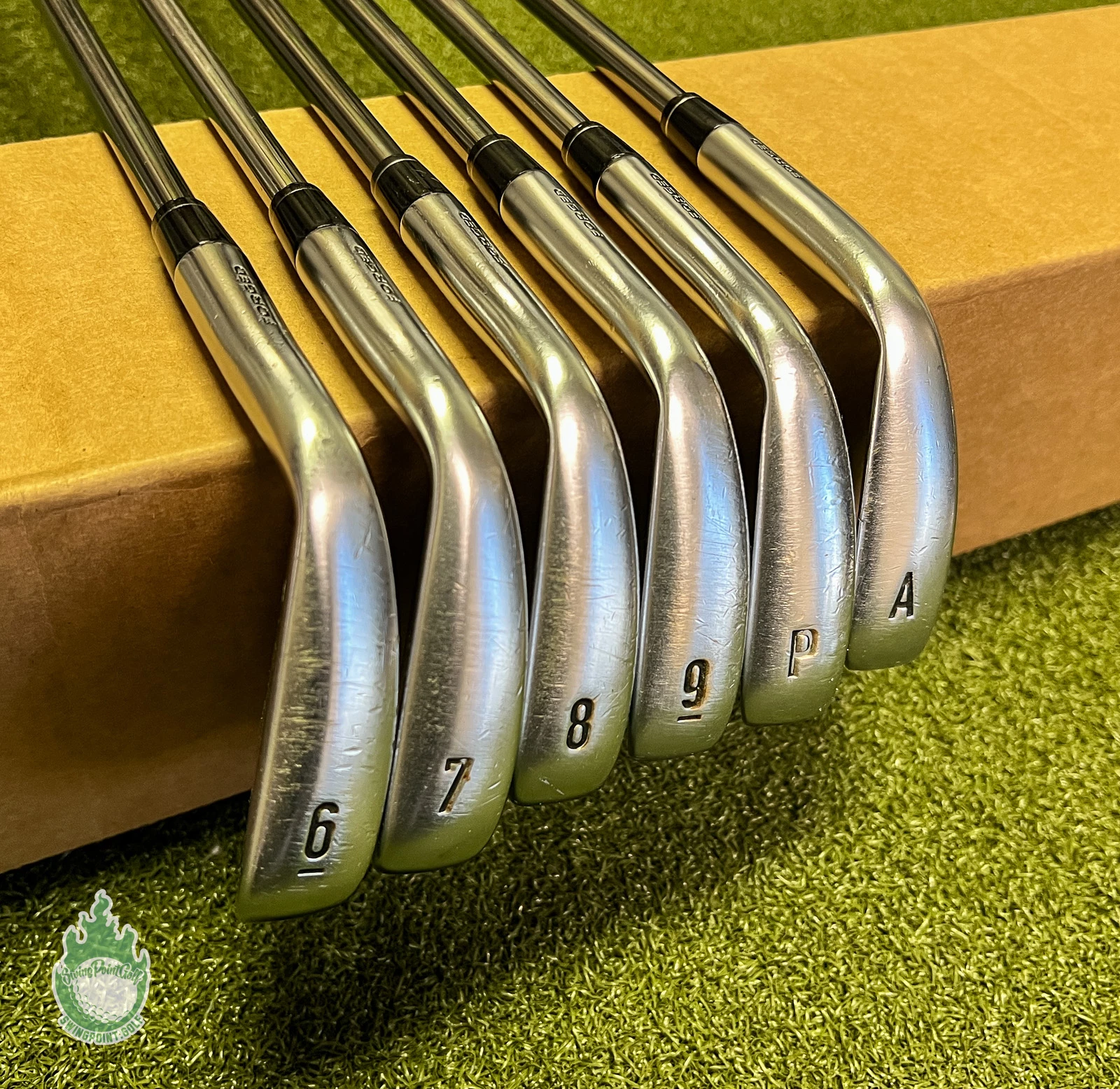 Callaway APEX Forged ’21 Irons 6-PW/AW Catalyst 60g Regular Graphite Golf Set - Image 2