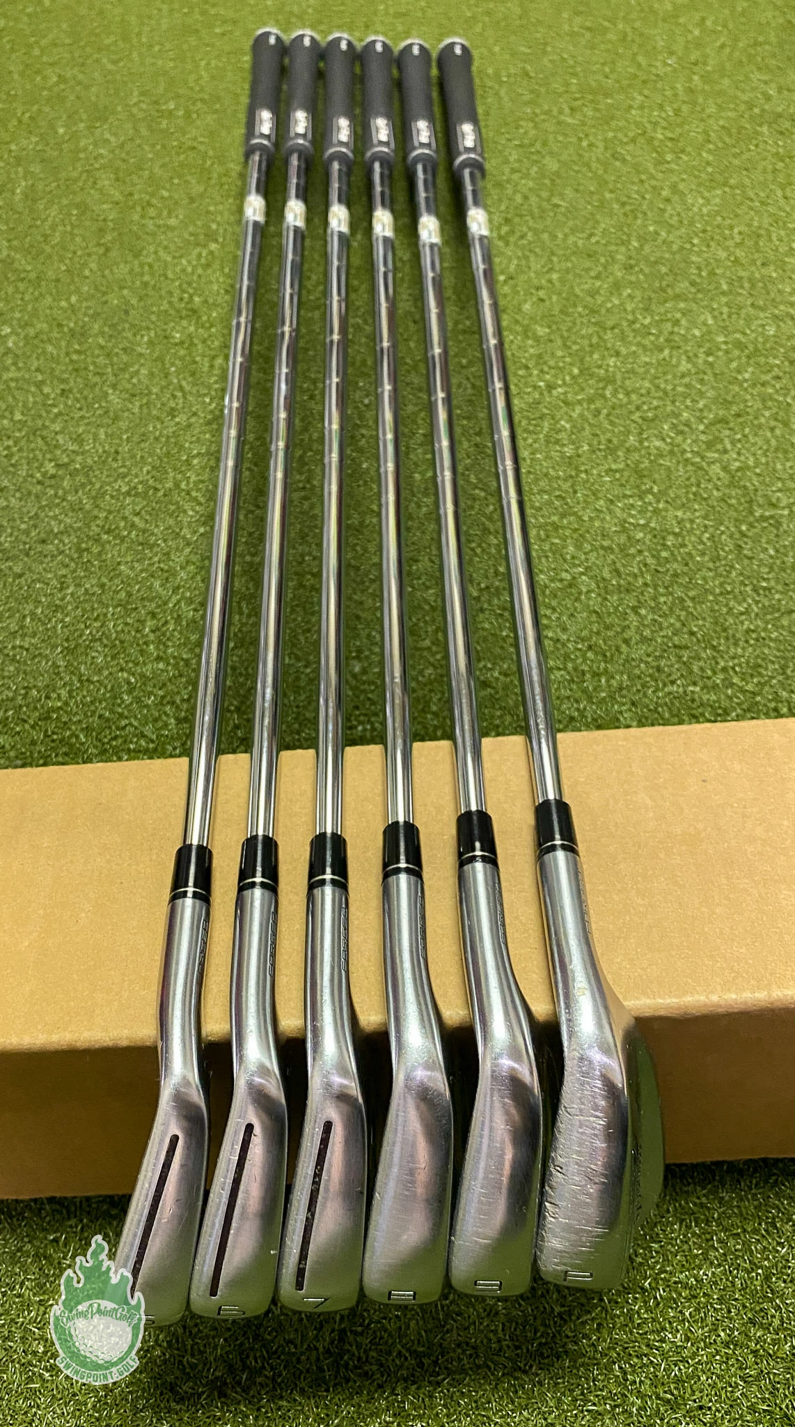 Used RH TaylorMade P-790 Forged Irons 5-PW DG 105g S300 Stiff Steel Golf Set - Image 2