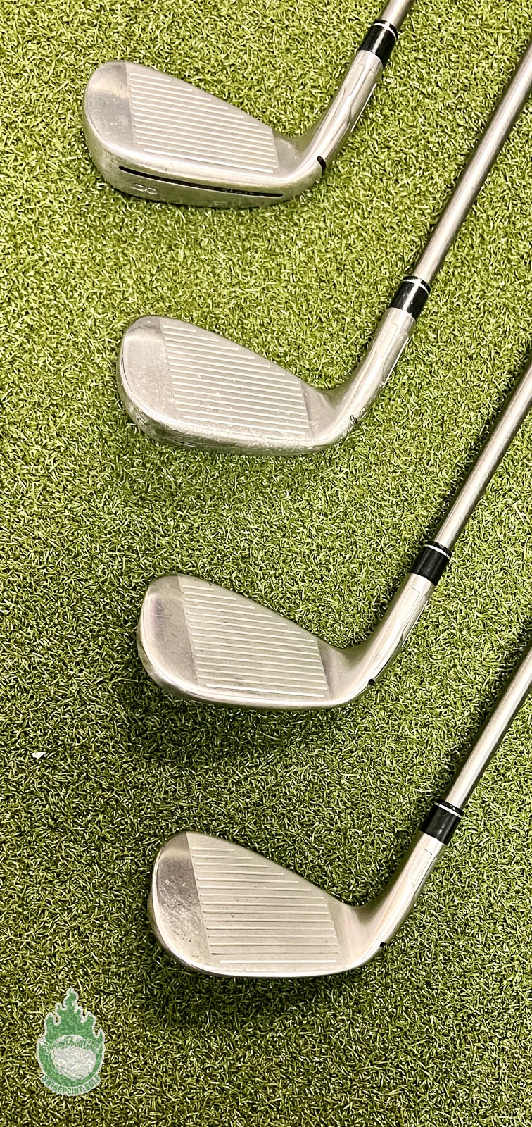 Used TaylorMade Stealth Irons 6-PW/AW SteelFiber 90g Regular Graphite Golf Set - Image 8