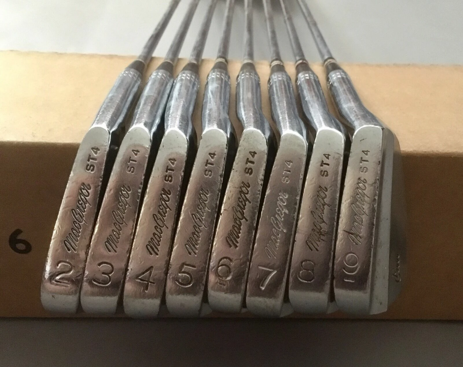 MacGregor Louise Suggs ST4 CF400 Irons 2-9 Soft Flex #4 Ladies Steel Golf Set - Image 2
